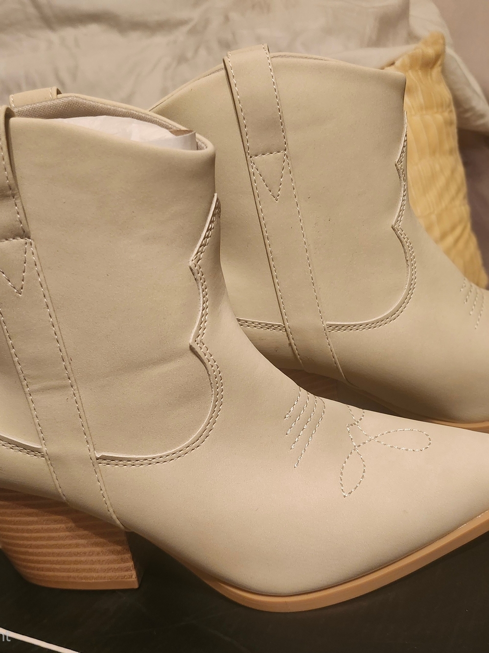 Qupid Cream Western Ankle Booties